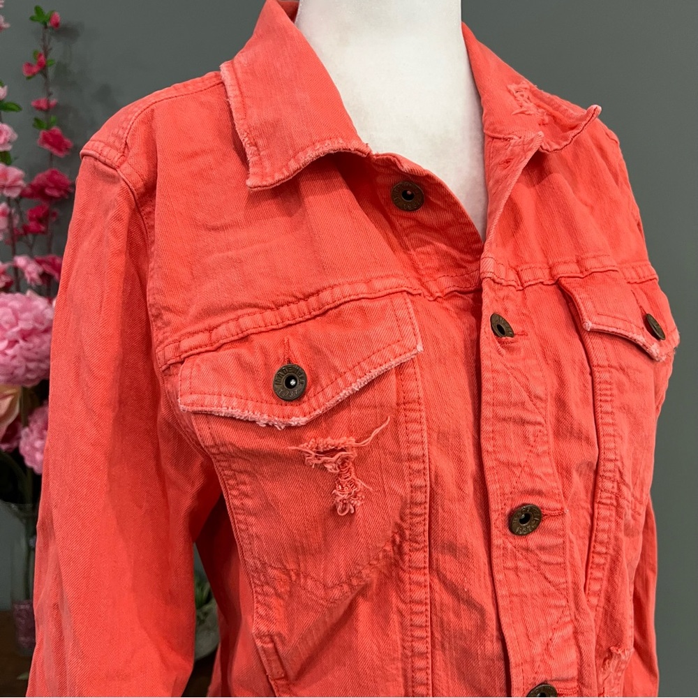 Madewell Distressed Jacket - Picture 8 of 14